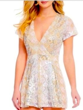 GB Ivory & Nude Sequin Lace Romper — Size S
